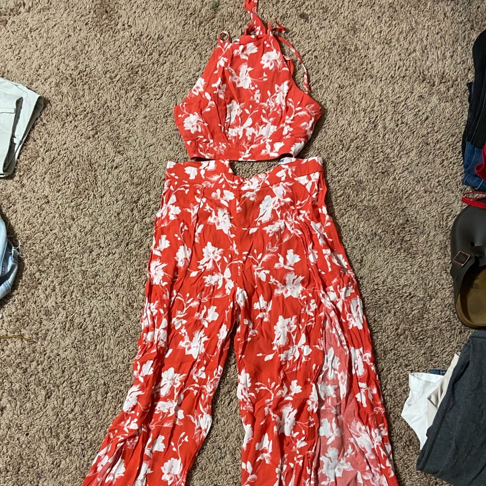 DO+BE floral two piece suit